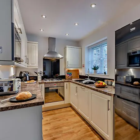 2 Bed In Filey 89281 *